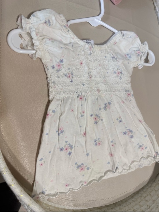Dopo Dopo Other - Free Add On With Purchase - Floral Smocked Short Sleeve Dress (small stain)
